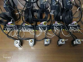 號外！號外_三菱定位新用法：FX5U內(nèi)置32軸總線定位！